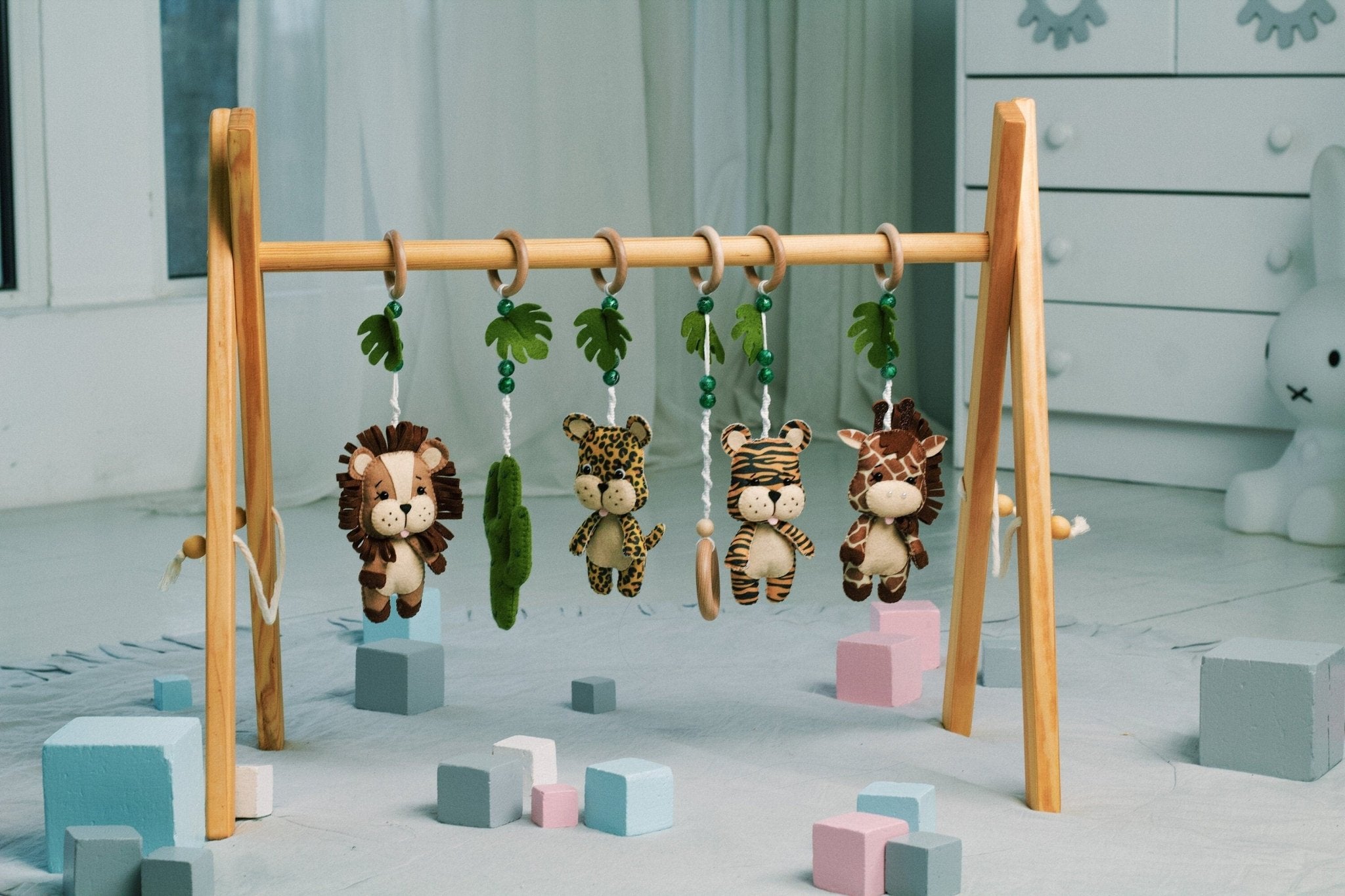 Safari Baby Play Gym - WoollyFox